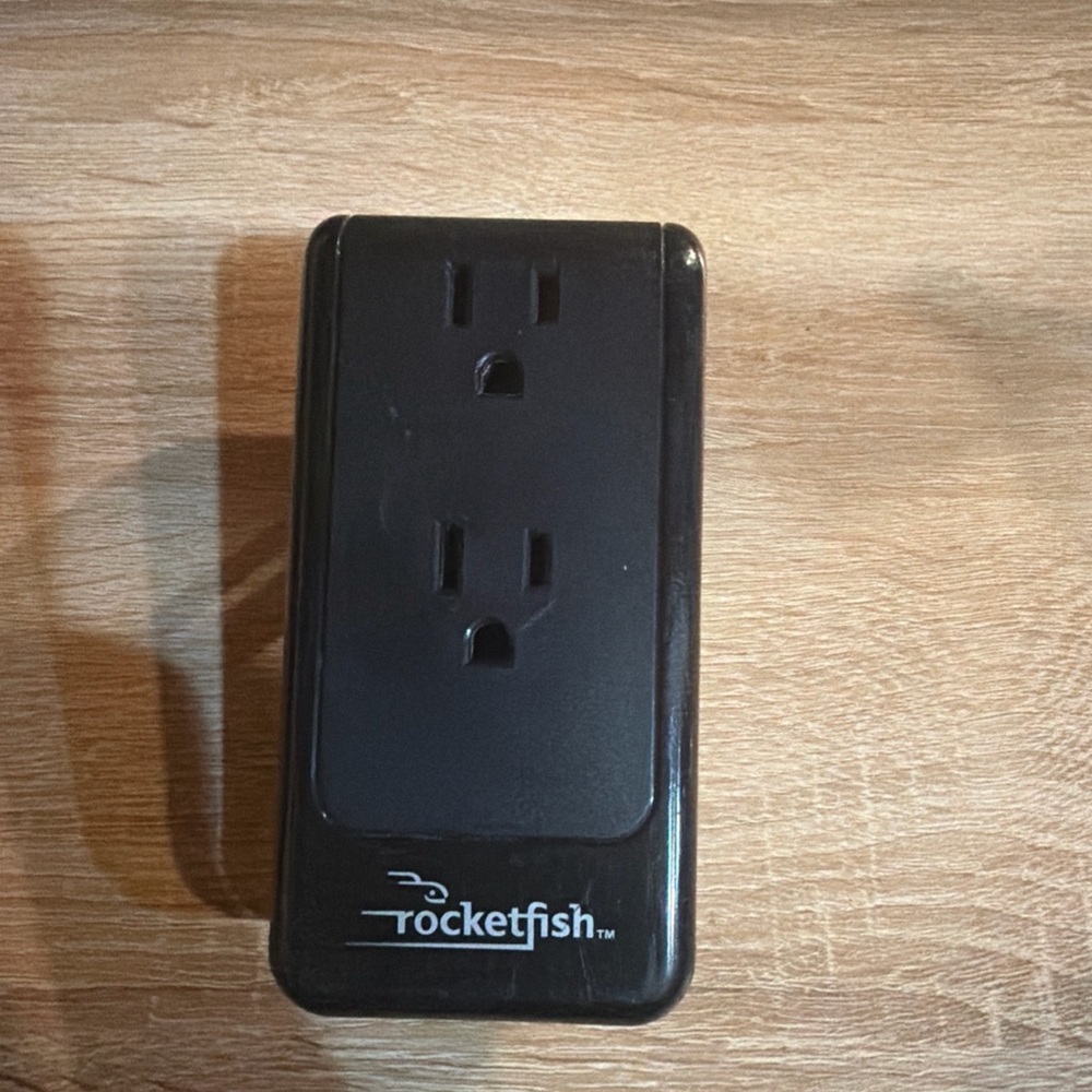 Rocket Fish Rocketfish CM-2 RF-HTS100 Coax Surge Protector Type 3 SPD